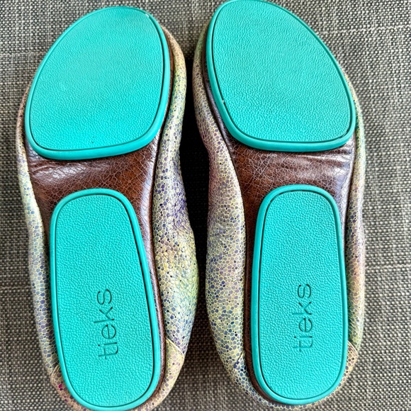 Toscani Tieks! RARE & HTF! - Picture 14 of 14